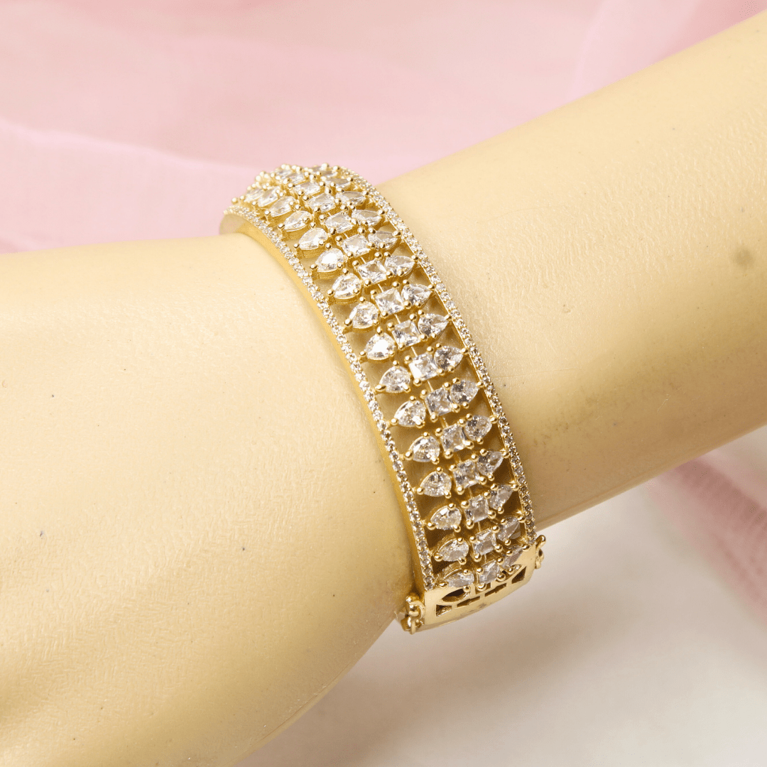 Royal Stone Teardrop Kada - WHITE