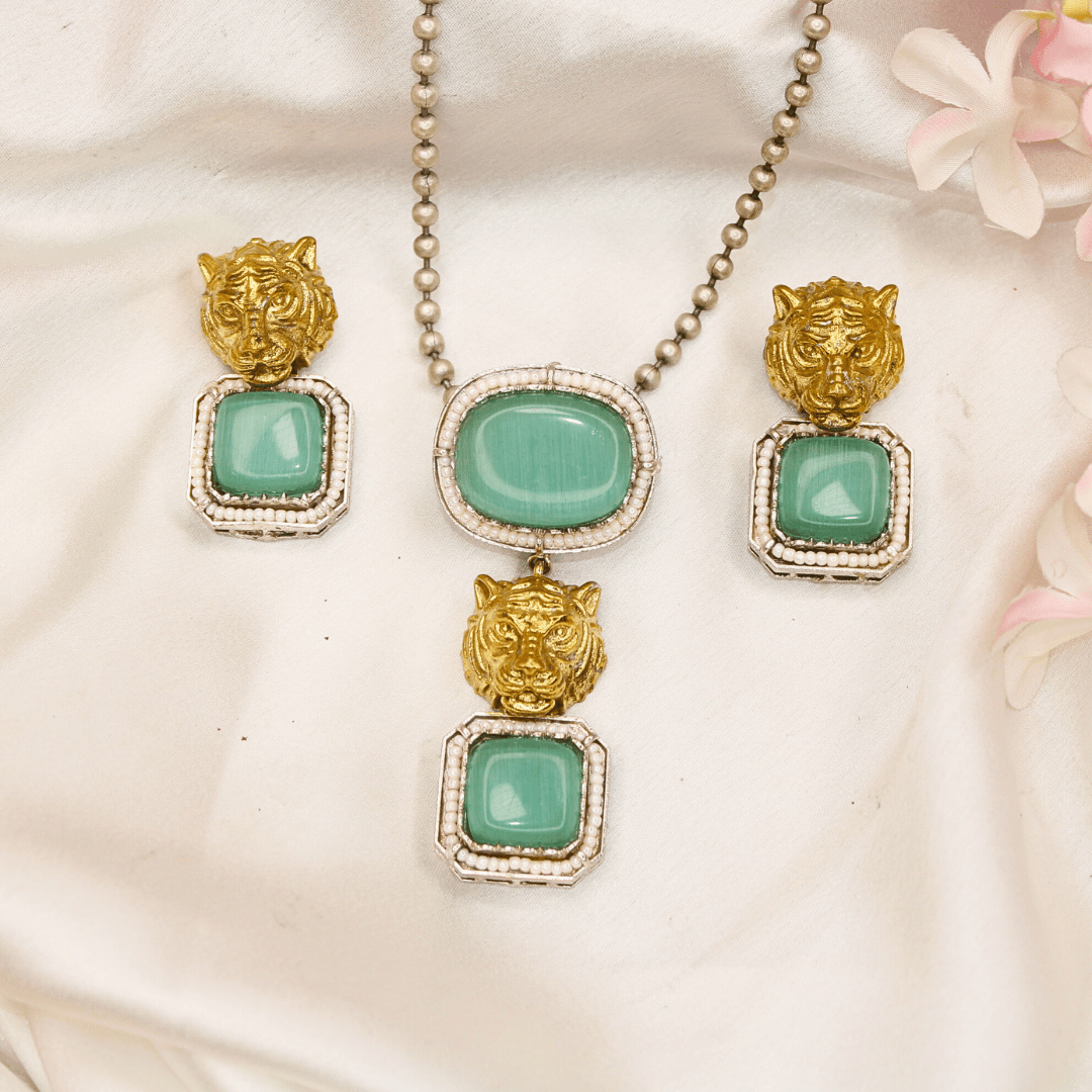 SABYASACHI INSPIRED PENDANT SET