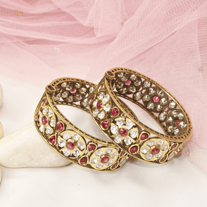 Sabyasachi - Inspired Red & Polki Kada (Set of 2) – Navraee Antique Gold Bangl