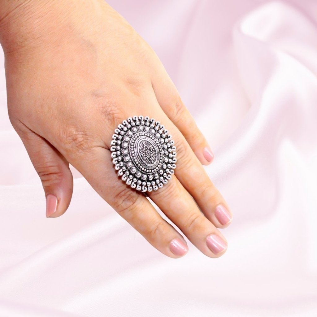 Shrivi ring design 2