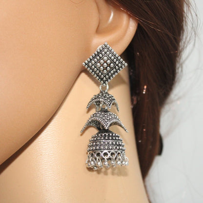 SHRIVI SQUARE TOP CHHATRI JHUMKI