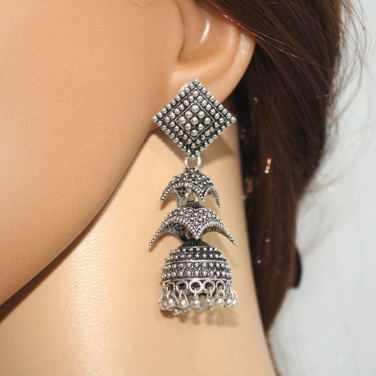 SHRIVI SQUARE TOP CHHATRI JHUMKI