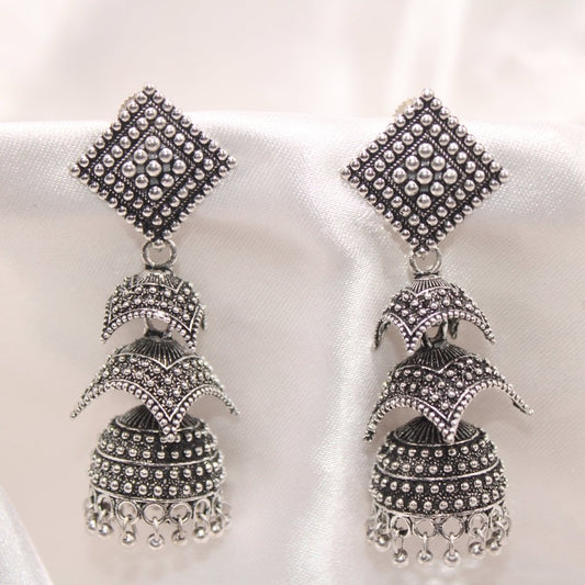 SHRIVI SQUARE TOP CHHATRI JHUMKI