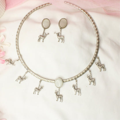 SILVER LOOK ALIKE DEER HASLI-GREY