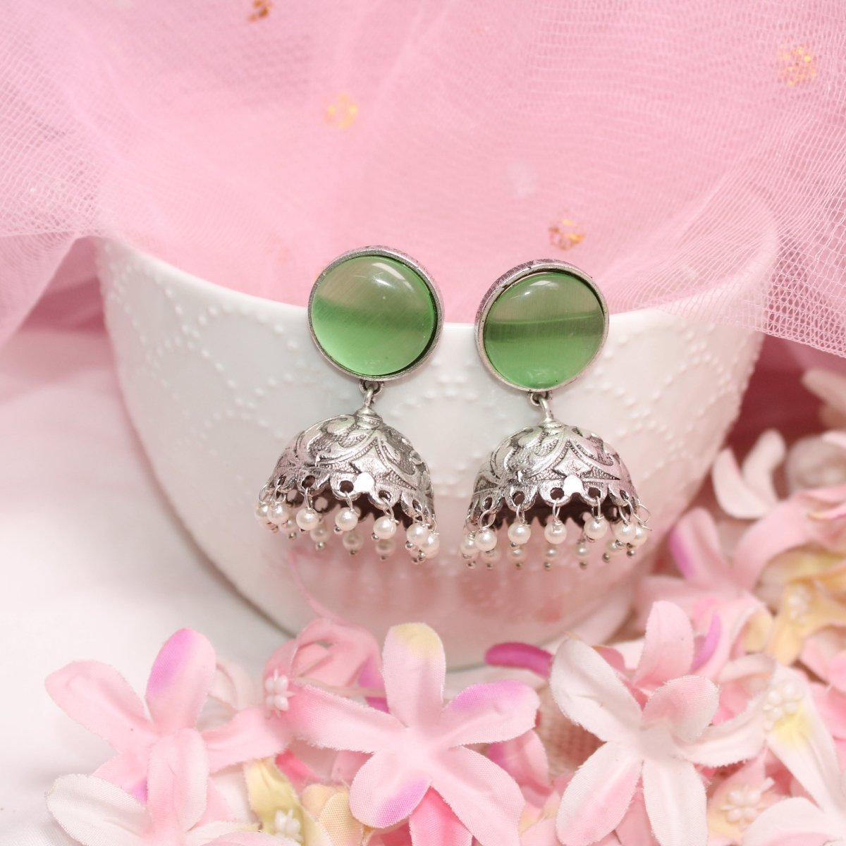 SILVER LOOK ALIKE MONALISA STONE JHUMKI-LIGHT GREEN