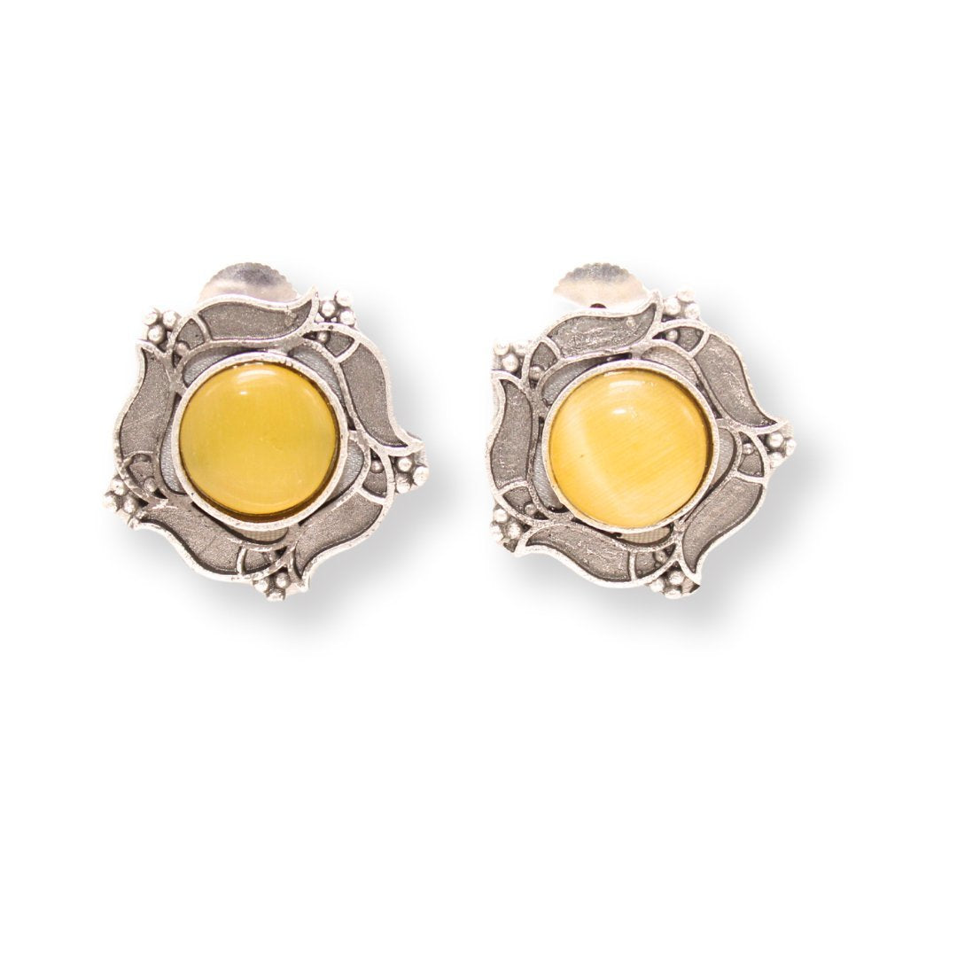 SILVER LOOK ALIKE ROUND STONE STUD-YELLOW
