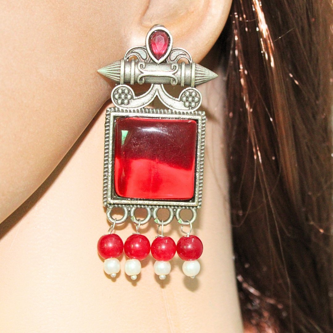 SNEHA SQUARE STONE EARRING-RED