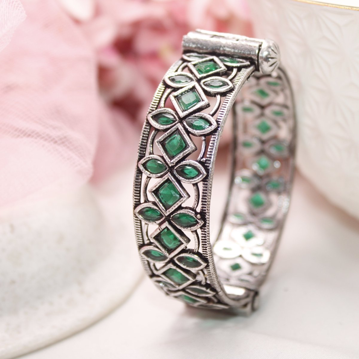 STONE CUTWORK KADA-GREEN