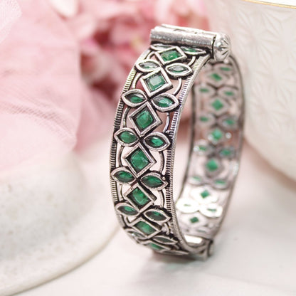 STONE CUTWORK KADA-GREEN