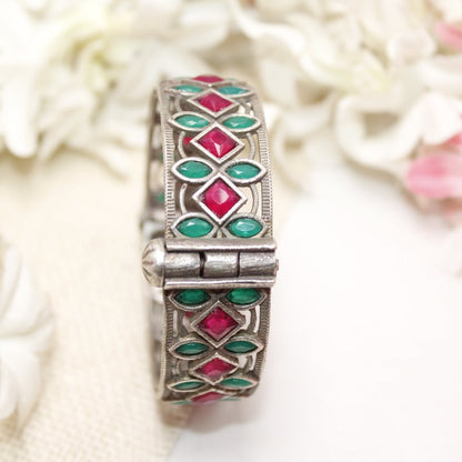 STONE CUTWORK KADA-MAROON & GREEN