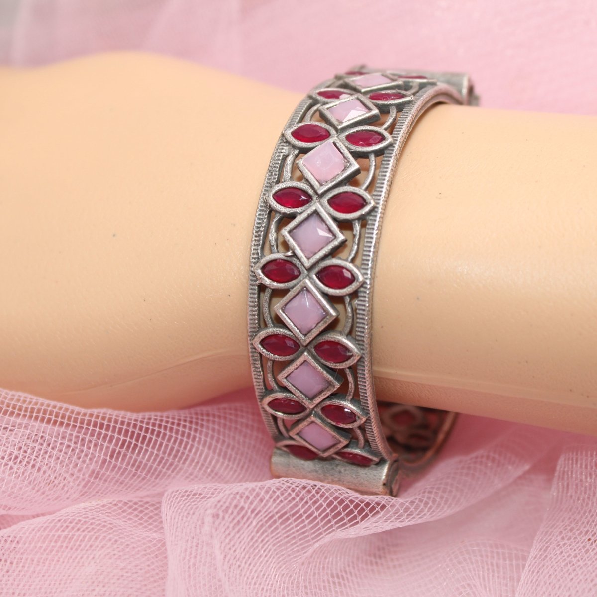 STONE CUTWORK KADA-PINK & MAROON