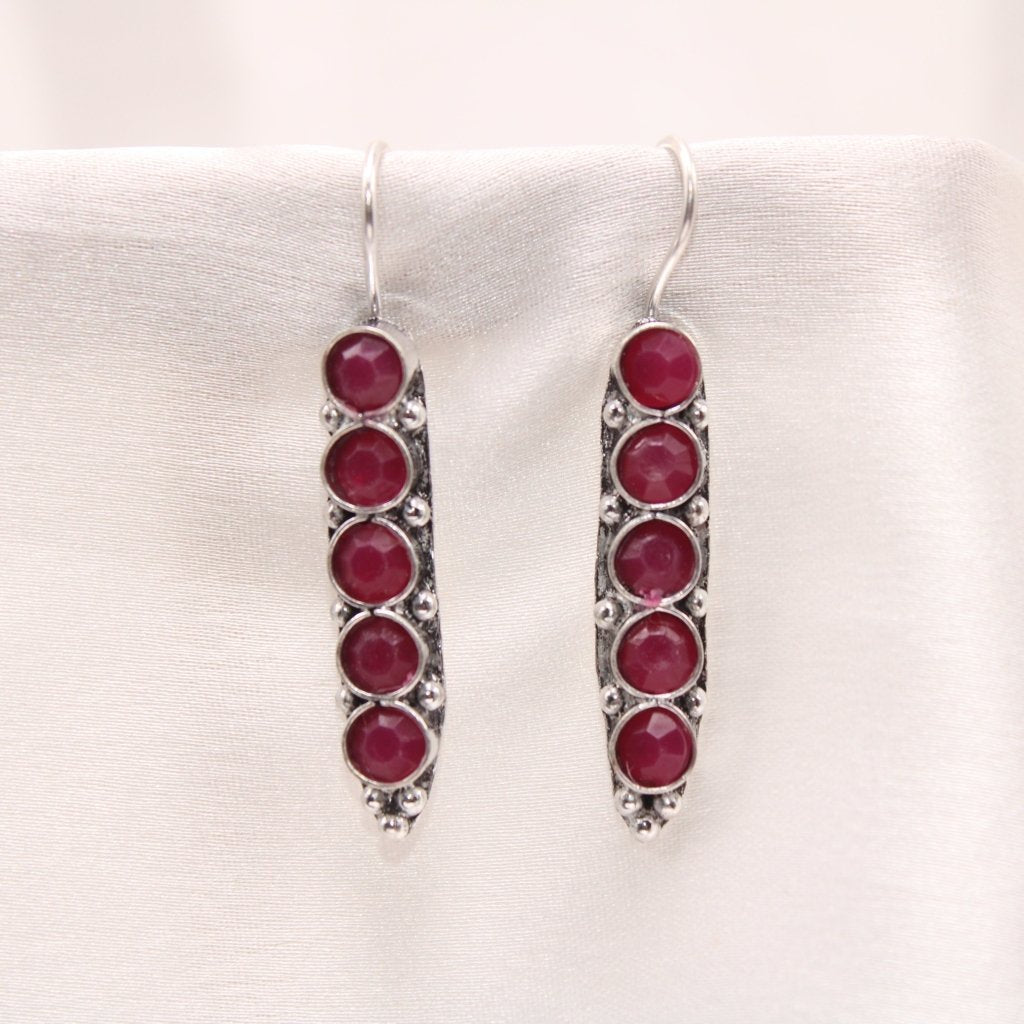STRING STONE DANGLER EARRING- RED