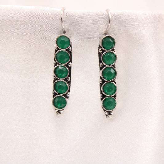 STRING STONE DANGLER EARRING - GREEN