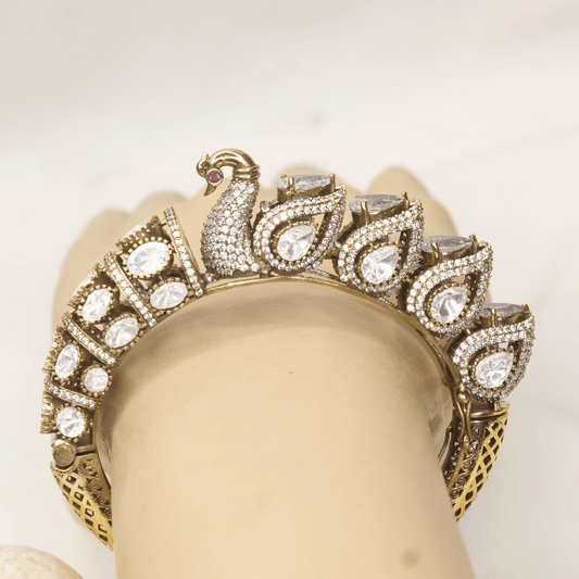 Swan Motif Polki Kada – Navraee Antique Gold Cuff Bangle