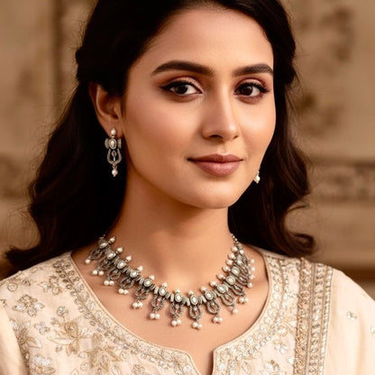 TEMPLE DESIGN NAVRANG NECKLACE SET-WHITE