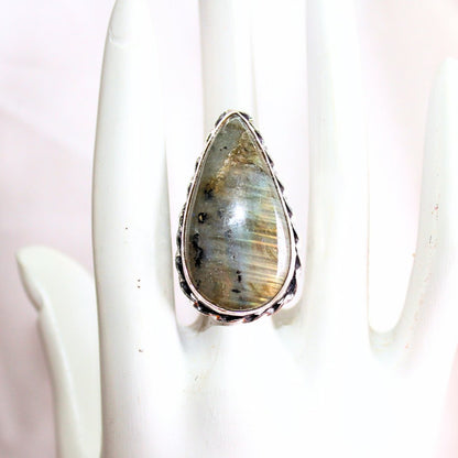 TEXTURED BIG STONE RING - GRANITE SHADE