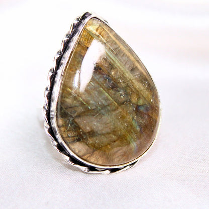 TEXTURED BIG STONE RING - TEAR DROP - GRANITE SHADE