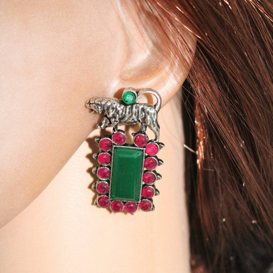 TIGER EARRING STUDS WITH STONE - GREEN
