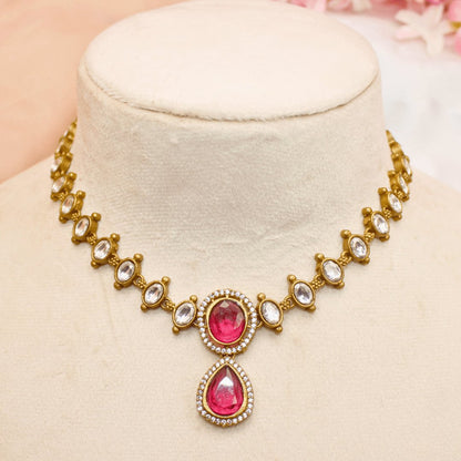 VICTORIAN NECKLACE RUBY RED AND DIAMOND LOOK
