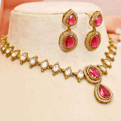 VICTORIAN NECKLACE RUBY RED AND DIAMOND LOOK