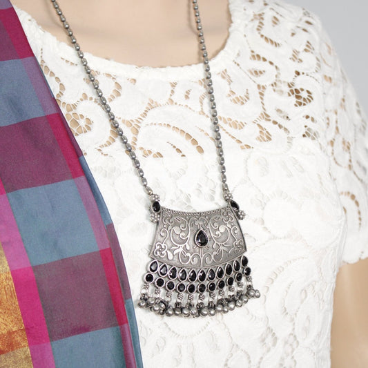 VINTAGE LOOK SILVER REPLICA RAJPUTANA PENDANT - BLACK