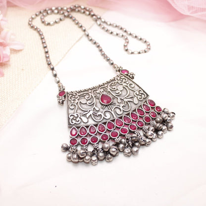 VINTAGE LOOK SILVER REPLICA RAJPUTANA PENDANT - MAROON