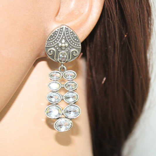 MULTIPLE STONES DANGLER - TRANSPARENT