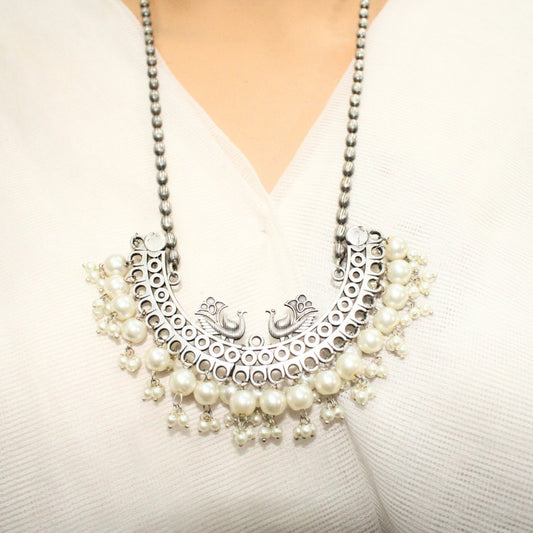 PEACOCK & PEARL PENDANT