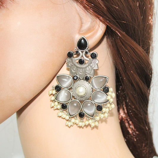 SILVER LOOK ALIKE MAYUR PANKHURI EARRING - GREY