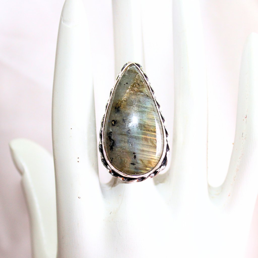 TEXTURED BIG STONE RING - GRANITE SHADE